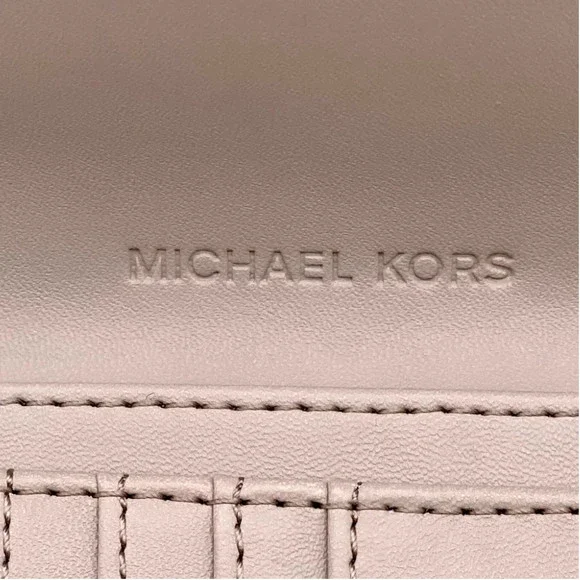Michael Kors Large Trifold Wallet Light Sand - Picture 9 of 12